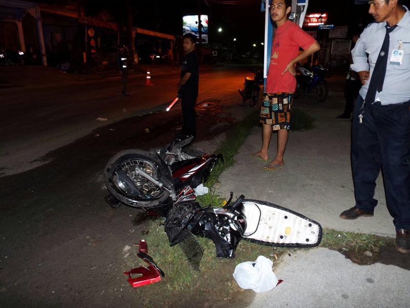 สภาพรถจักรยานยนต์ของผู้ตายในที่เกิดเหตุ
