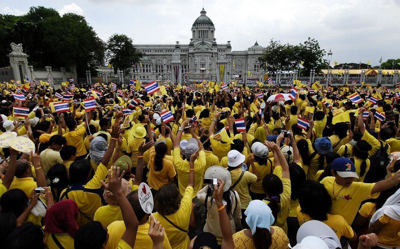 โปรดเกล้าฯ วันที่ 5 ธ.ค. เป็นวันพ่อ วันชาติ และวันหยุดราชการ