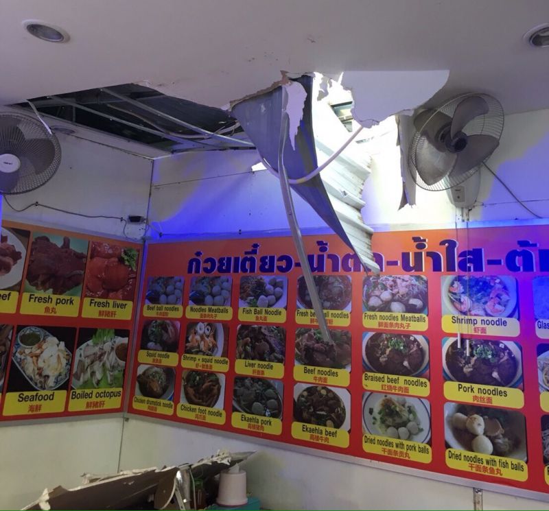 หนุ่มเยอรมันตกจากชั้น 8 ทะลุหลังคาร้านก๋วยเตี๋ยวป่าตองสาหัส