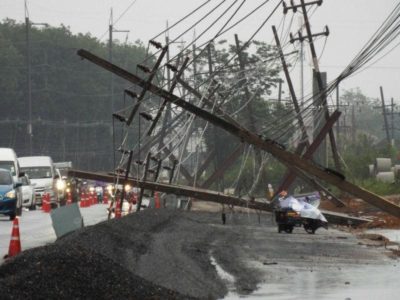 ภาพโดย เอกภพ ทองทับ