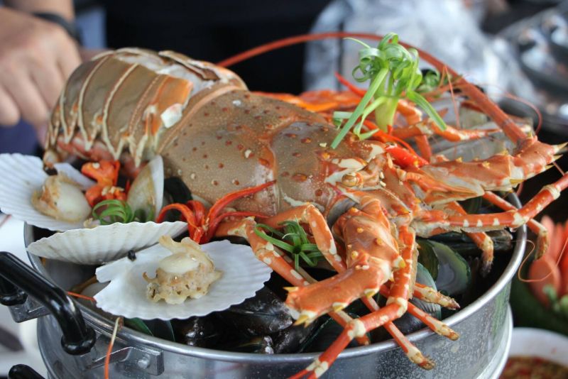 Phuket Lobster Festival 2017 กระตุ้นท่องเที่ยว คาดมีเงินสะพัดกว่า 200 ล้านบาท