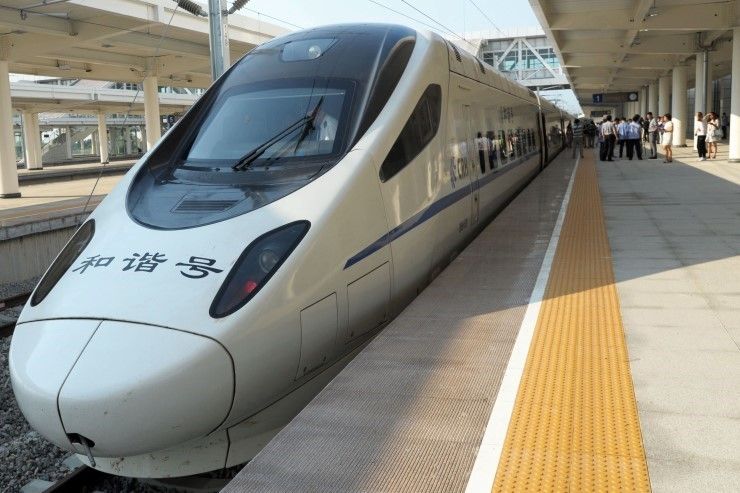 ทางการจีนไฟเขียวรถไฟความเร็วสูง กลับมาซิ่งเต็มสปีดอีกครั้งหลังอุบัติเหตุปี 2011