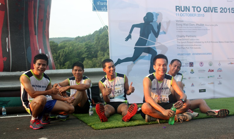 Run to Give 2015 แฟ้มภาพ The Phuket News