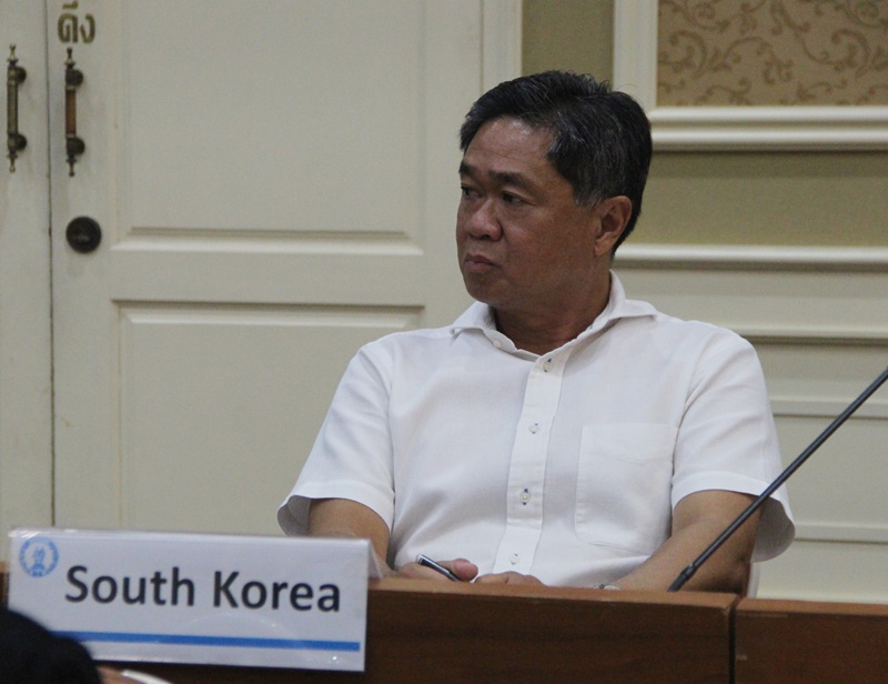 นายทศพล เทพบุตร กงสุลกิติมศักดิ์สาธารณรัฐเกาหลีประจำจังหวัดภูเก็ต ภาพ ชิลา ริวา