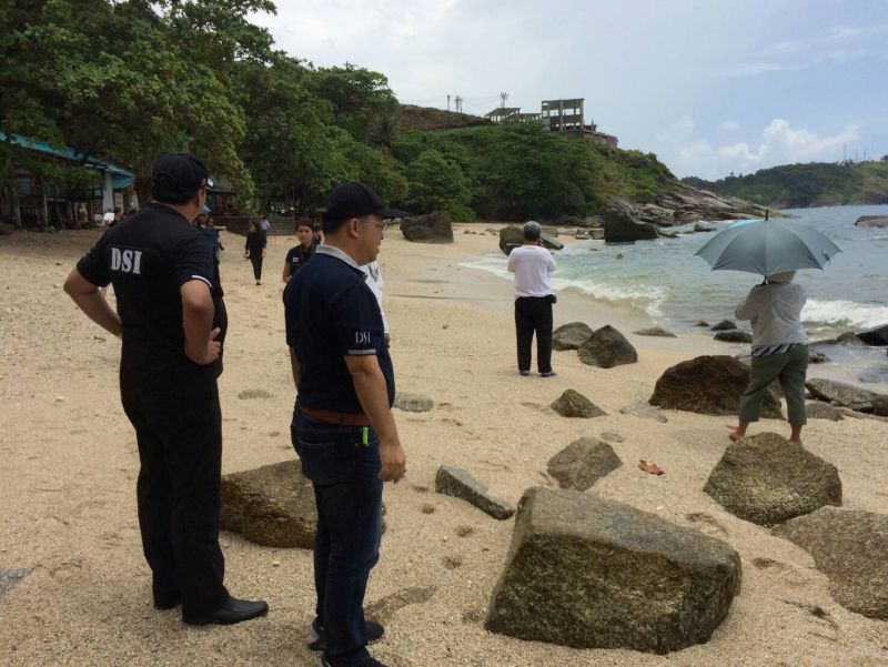 พ.ต.ท.ประวุธ วงศ์สีนิล ลงพื้นที่ตรวจสอบบ้านพักตากอากาศหรู ภาพ เอกภพ ทองทับ