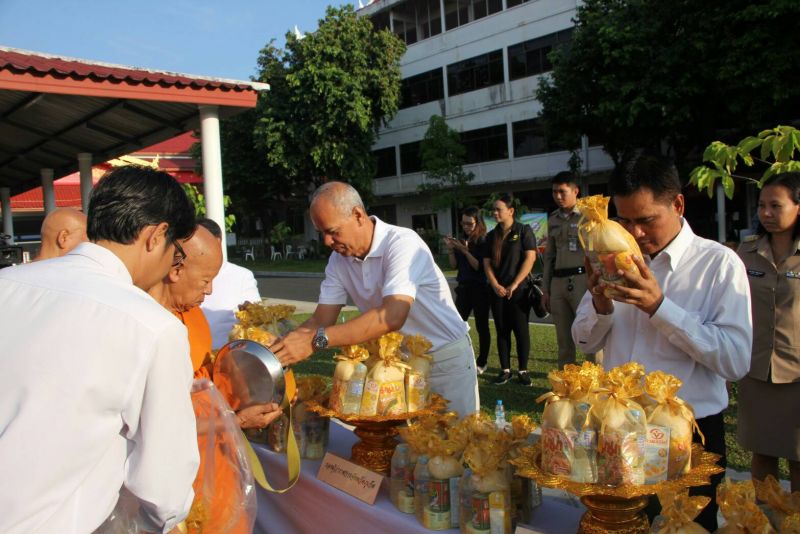 ภูเก็ตร่วมทำบุญเพื่อถวายเป็นพระราชกุศลแด่สมเด็จพระเทพรัตนราชสุดาฯ สยามบรมราชกุมารี เนื่องในวโรกาสเฉลิมพระชนมายุ 63 พรรษา
