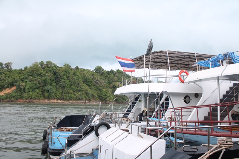 ภูเก็ตห้ามเรือทุกชนิดออกจากฝั่ง 4-5 ม.ค. จัดตั้งศูนย์เตรียมรับมือ “ปาบึก”