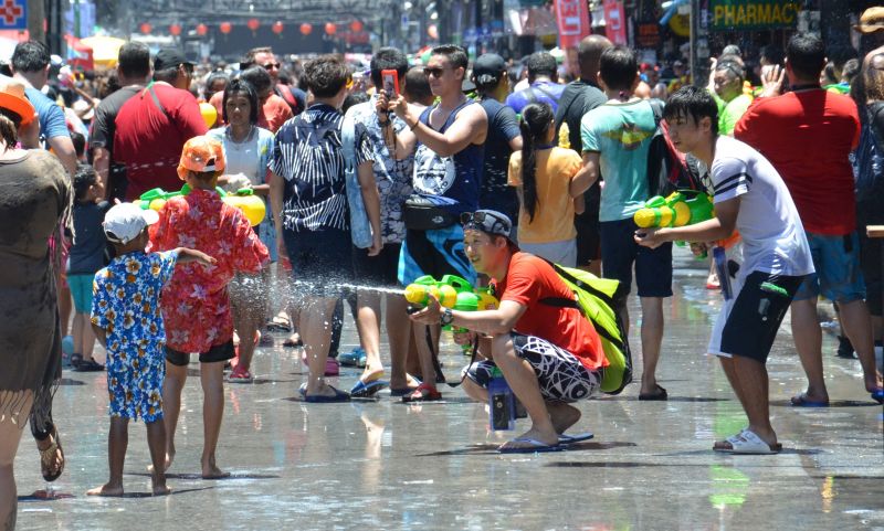 สงกรานต์แล้ง ปีใหม่ไทยในวันที่ภูเก็ตมีน้ำดิบลดต่ำสุดเป็นประวัติการณ์