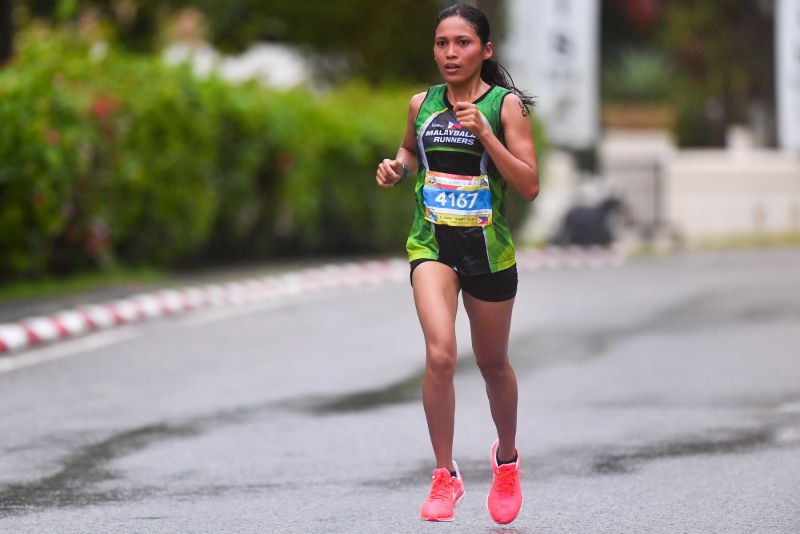 ผู้ชนะ 21.5 KM (หญิง)