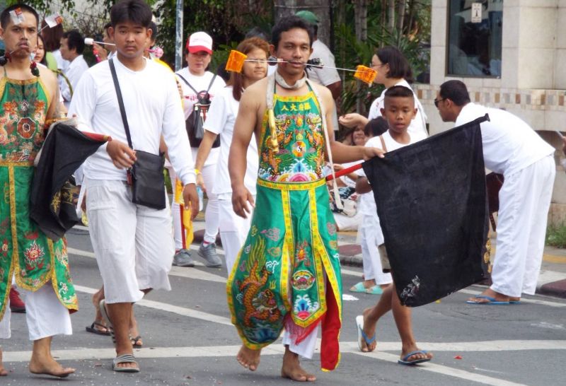 แห่พระภูเก็ต 62 ศาลเจ้าสะปำ บางคู ภาพ เอกภพ ทองทับ