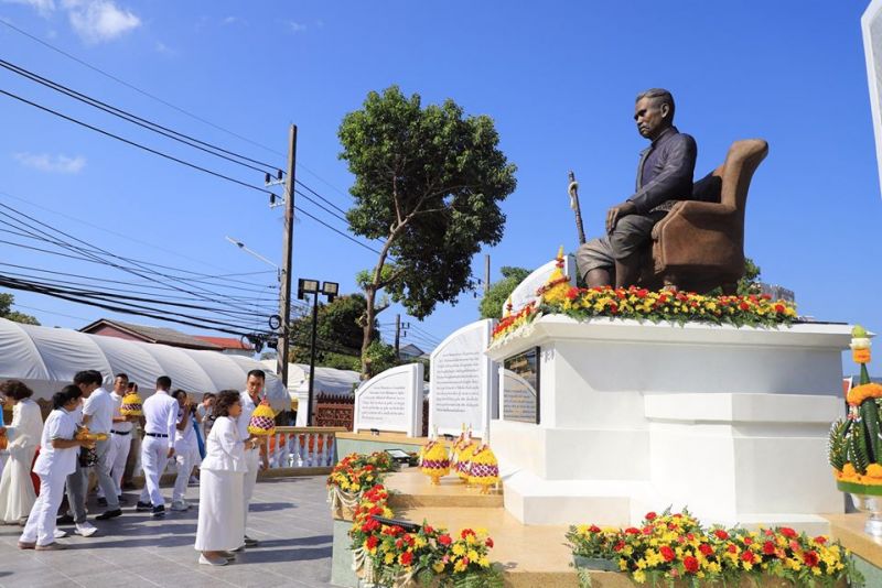 พิธีประดิษฐานรูปหล่อสำริดพระยาวิชิตสงครามฯ ภาพ เทศบาลนครภูเก็ต