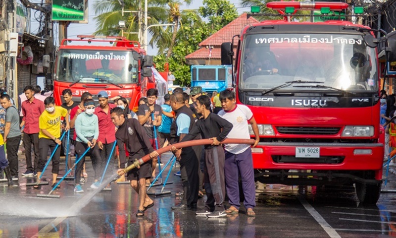 เทศบาลเมืองป่าตองจัดกิจกรรม “Big Clearning Day” ภาพ ทม.ป่าตอง