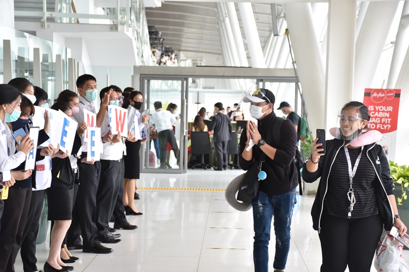 ทภก.อำนวยความสะดวกให้กับผู้โดยสารสายการบิน  Philippines Air Asia ภาพ ท่าอากาศยานภูเก็ต