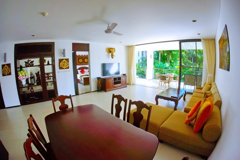 140m2 2BR CONDO in LAGUNA AREA