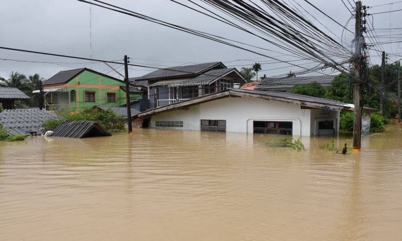 ภูเก็ตเปิดรับบริจาคช่วยเหลือพี่น้องชาวสุราษฎร์ธานีและนครศรีธรรมราช