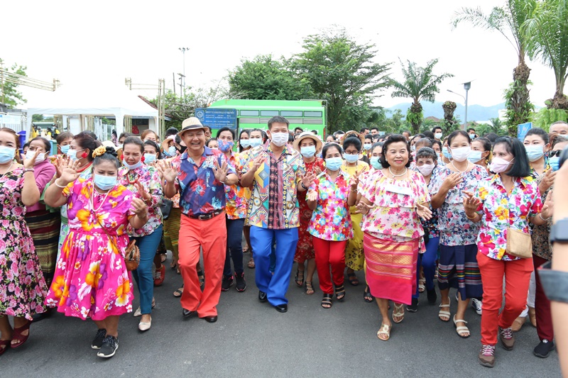 งานแถลงข่าวการจัดงานอนุรักษ์และส่งเสริมภูมิปัญญาพื้นบ้าน อาหารปลอดภัย “ข้ามเวลา ผูกสัญญา ที่บางมะรวน”