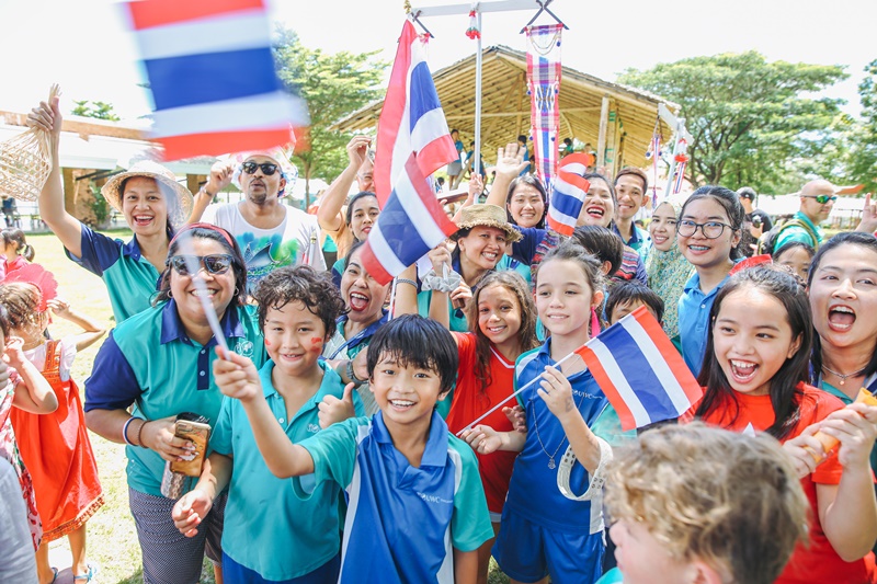 ภาพ โรงเรียนนานานาชาติ ยูดับเบิลยูซี ประเทศไทย