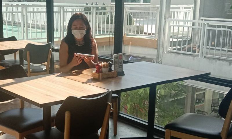 หญิงไทยร้องสื่อถูกต่างชาติวางแผนล่อให้ติดกับ ก่อนร่วมกันฉกทรัพย์ในร้านกาแฟ
