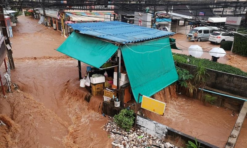ภูเก็ตฝน 60% พายุอัสนีไม่ส่งผลโดยตรงต่อไทย แต่ขอให้ระวังน้ำท่วมฉับพลันน้ำป่าไหลหลาก
