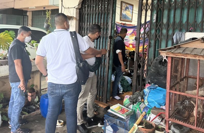 จับหนุ่มมีดจี้ร้านสะดวกซื้อ ร้านเดิม 2 ครั้งในคืนเดียว เผยไม่พอใจพนักงาน