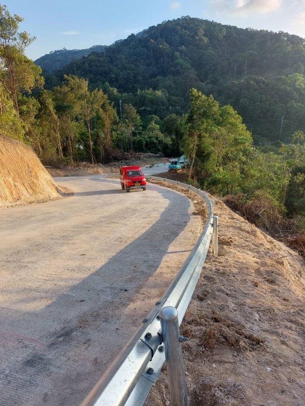 ภาพ มูลนิธิพัฒนาป่าตอง