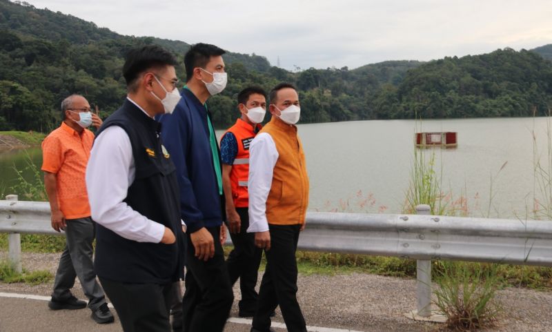 รองปลัดกระทรวงมหาดไทยติดตามแก้ปัญหาอุทกภัยในพื้นที่จังหวัดภูเก็ต