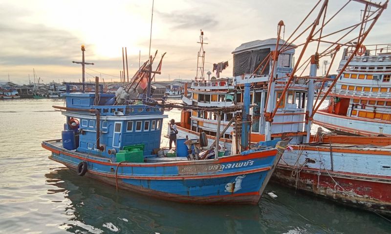 ทรภ.3 แจงกรณีเรือประมงสูญหายพร้อมลูกเรือ 4 ราย 18 วัน ทางทัพเรือไม่ได้นิ่งนอนใจ