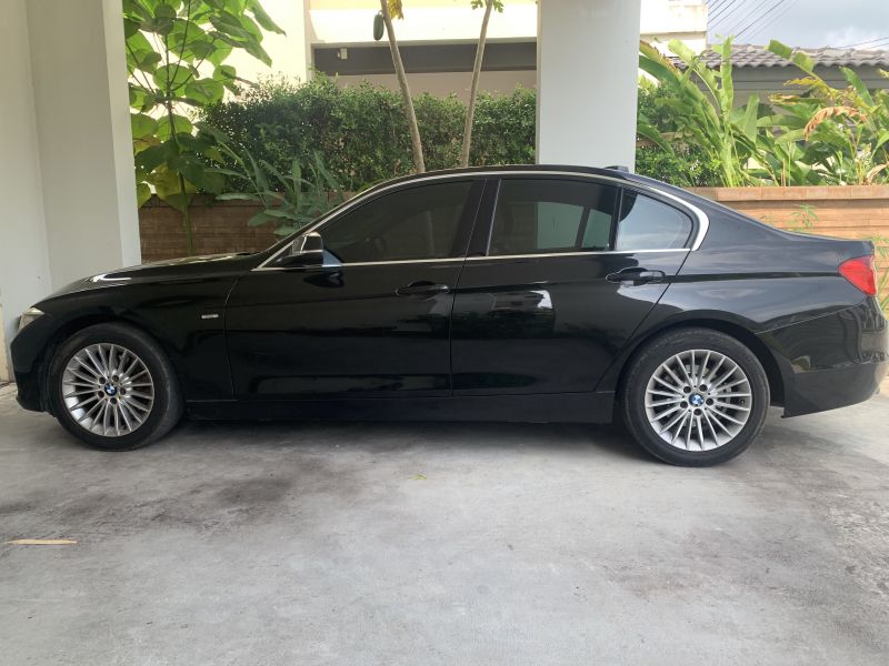 BMW 320d Luxury 2014