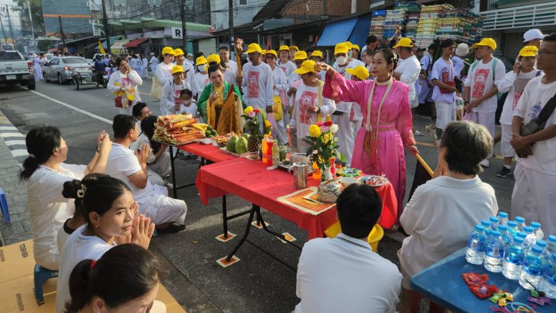 ภาพ เอกภพ ทองทับ