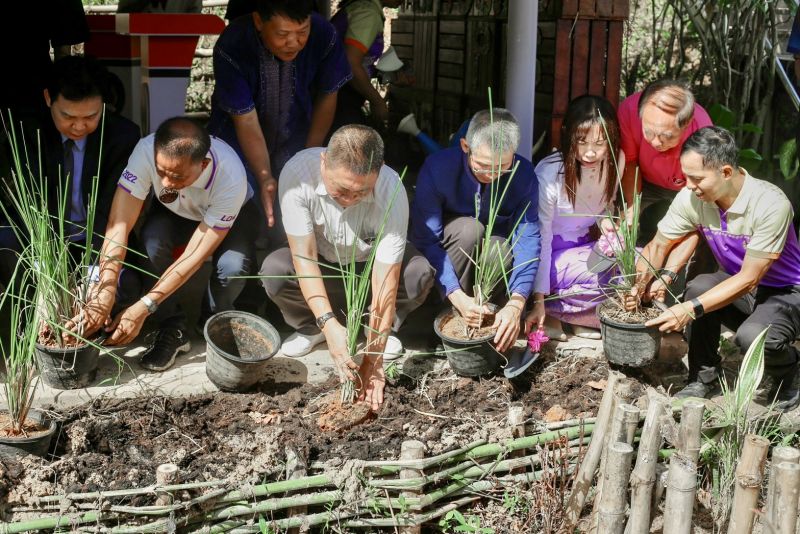 เรือนจำภูเก็ต เปิด ’ตลาดนัดคนดี’ ร่วมภาคีส่งเสริมเกษตรอินทรีย์แบบมีส่วนร่วม