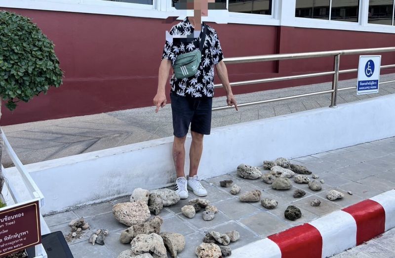 จนท.สนธิกำลังรวบชายชาวรัสเซียขนซากปะการังขึ้นฝั่ง