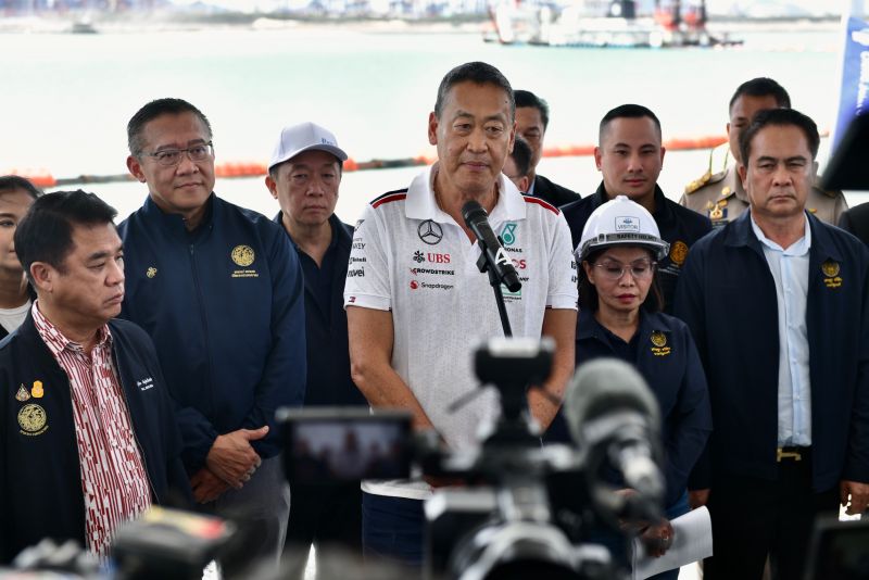 นายกฯ เผย ข่าวเตรียมแก้รัฐธรรมนูญให้เลือก สส.เขต เพียงอย่างเดียวไม่มี