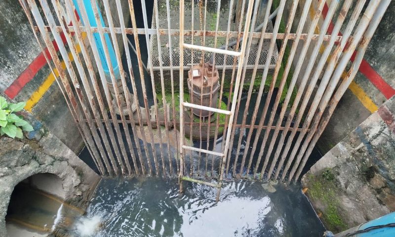ทน.ภูเก็ต เฝ้าระวังระดับน้ำคลองบางใหญ่ พร้อมตั้งจุดบริการกระสอบทราย