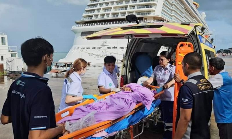 ศรชล.ภาค 3 ช่วยเหลือลูกเรือประมง บาดเจ็บจากอุบัติเหตุ “ลูกดิ่งกระแทกศีรษะ”