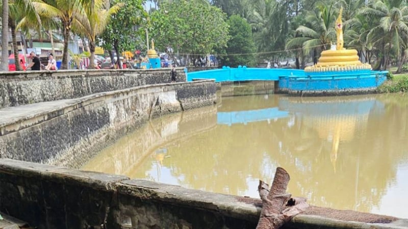 ตำรวจเผยชายรัสเซียตายปริศนาใกล้รูปปั้นพญานาคกะรนอาจเป็นการ “ฆ่าตัวตาย”