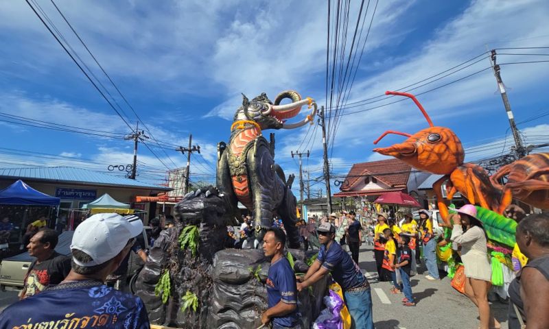 แห่ “จาด” เดือนสิบวัดบ้านดอน ร่วมสืบสานประเพณีวันสารทเดือนสิบ หนึ่งเดียวในภูเก็ต