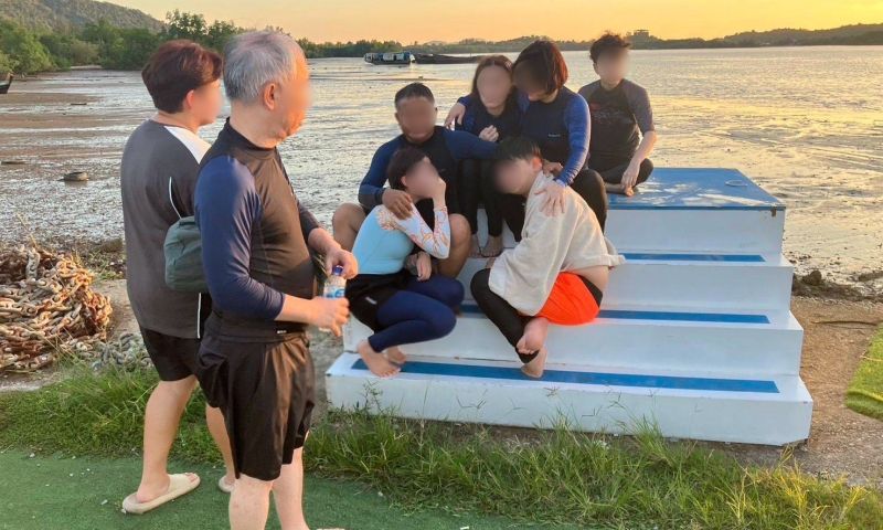 เรือหางยาวล่มใกล้เกาะรังใหญ่ นักท่องเที่ยวรอดตายหวุดหวิด