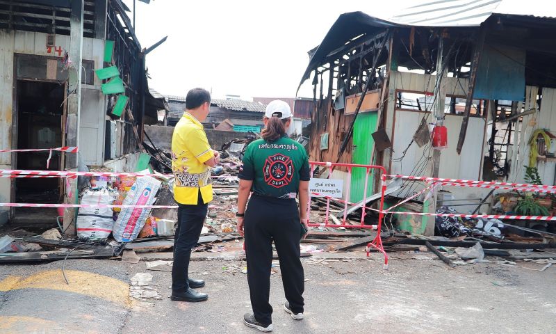 ทน.ภูเก็ต ลงพื้นที่เหตุอัคคีภัยถนนพูนผล ลงทะเบียนขอรับความช่วยเหลือแล้ว 84 ราย