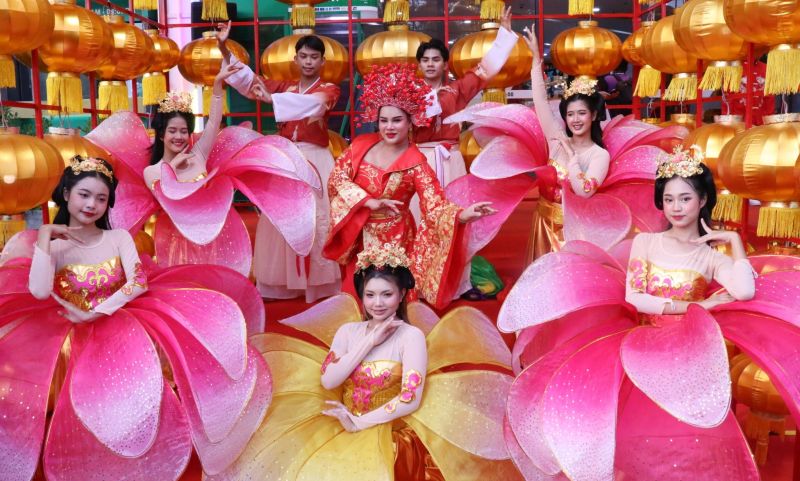 ภูเก็ตเปิดงาน “เทศกาลโคมไฟภูเก็ต” ปีที่ 9 สืบสานวัฒนธรรม ส่งเสริมการท่องเที่ยว
