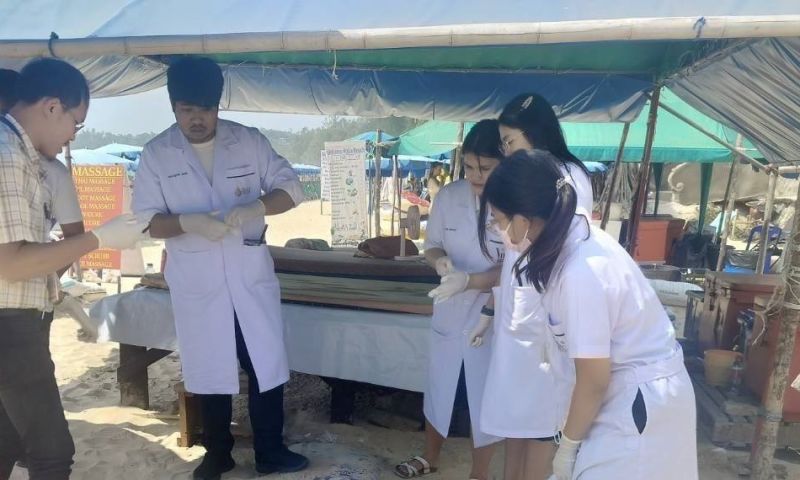 หญิงชาวต่างชาติอายุ 80 ดับปริศนาริมหาดกะตะ อาจเกิดจากภาวะฮีทสโตรก