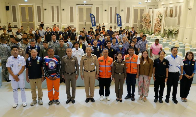 ภูเก็ตซ้อมแผนบนโต๊ะกู้ภัยทางทะเล จำลองเหตุเรือสำราญระเบิดกลางทะเล