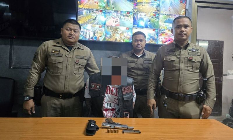 รวบชายชาวออสเตรเลียเดินต้นซอยบางลา พกปืนไทยประดิษฐ์พร้อมกระสุน
