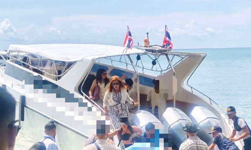 ตำรวจน้ำภูเก็ตช่วย นทท.รอดจากใบจักรเรือหวุดหวิด รวบกัปตันขับเรือไม่มีใบประกาศฯ