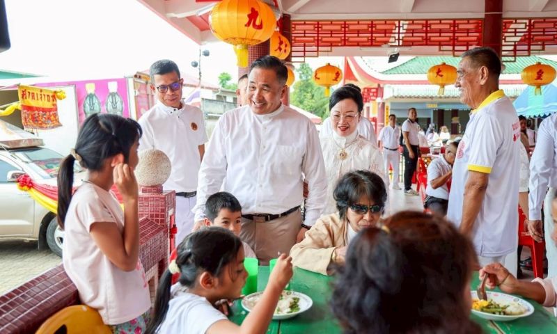 ผู้ว่าฯ ภูเก็ตนำทีม เยี่ยมอ๊ามกะทู้ ร่วมสืบสานศรัทธา 200 ปีแห่งศาลเจ้ากะทู้