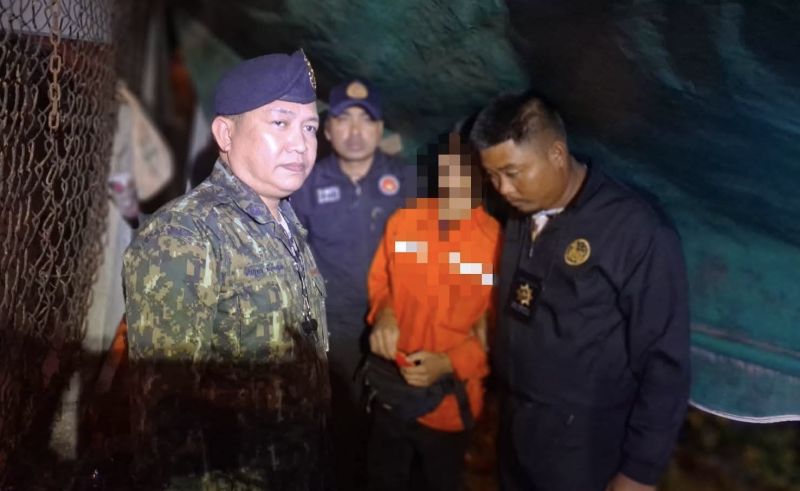 อ.ถลาง กวดขันจับกุมชายหญิงผู้ผลิตและขายน้ำกระท่อมใกล้โรงเรียน