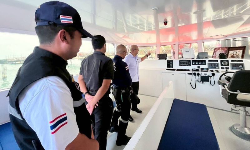 อบจ.ภูเก็ต นำคณะแพทย์ฉุกเฉินแห่งชาติเยี่ยมชมศูนย์ไข่มุก หารือระบบการแพทย์ฉุกเฉิน นทท.