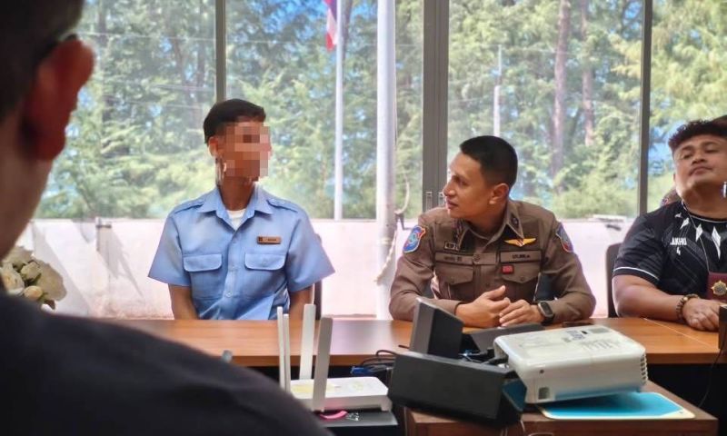 ยึดใบขับขี่ 180 วัน คนขับรถตู้ตีหัว นทท.ทิ้งขยะในรถ ขอโทษผู้เสียหายและภูเก็ต